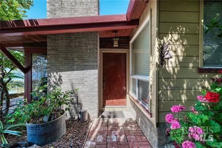 9865 E Highway 20 Clearlake Oaks CA 95423