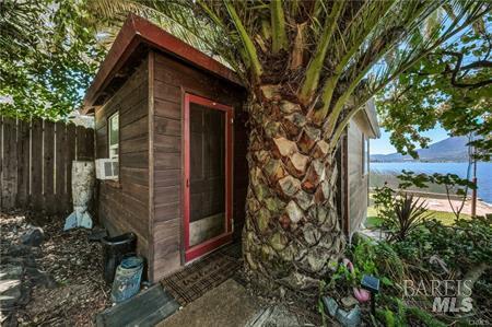 9865 E Highway 20 Clearlake Oaks CA 95423
