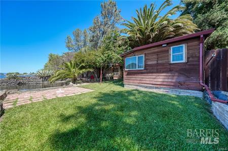 9865 E Highway 20 Clearlake Oaks CA 95423