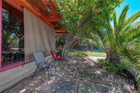 9865 E Highway 20 Clearlake Oaks CA 95423