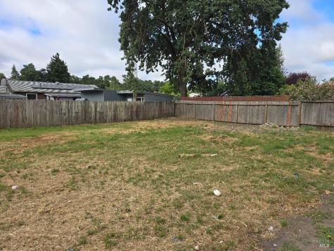 502 Leo Drive Santa Rosa CA 95407