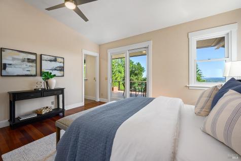 1026 Sunset Drive Healdsburg CA 95448