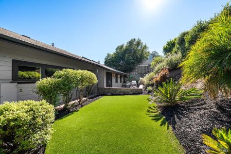 1026 Sunset Drive Healdsburg CA 95448