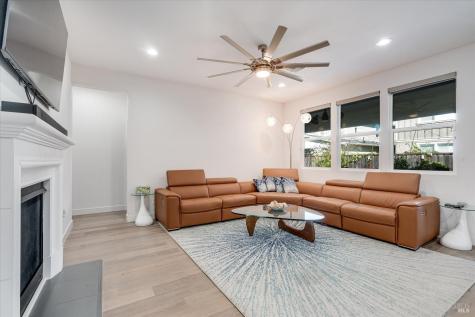 2521 Barley Lane Santa Rosa CA 95403