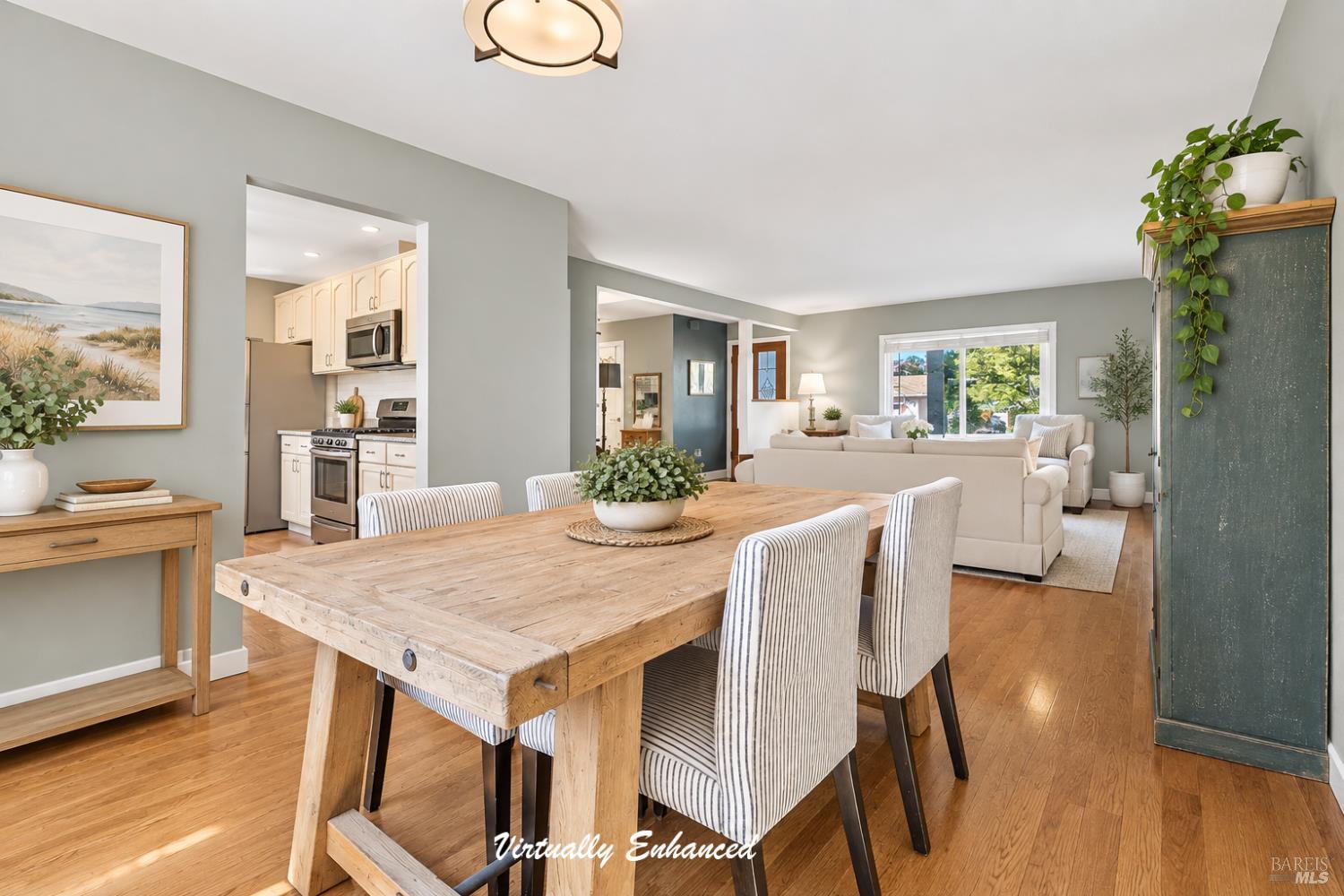 172 Clearview Court Petaluma CA 94952