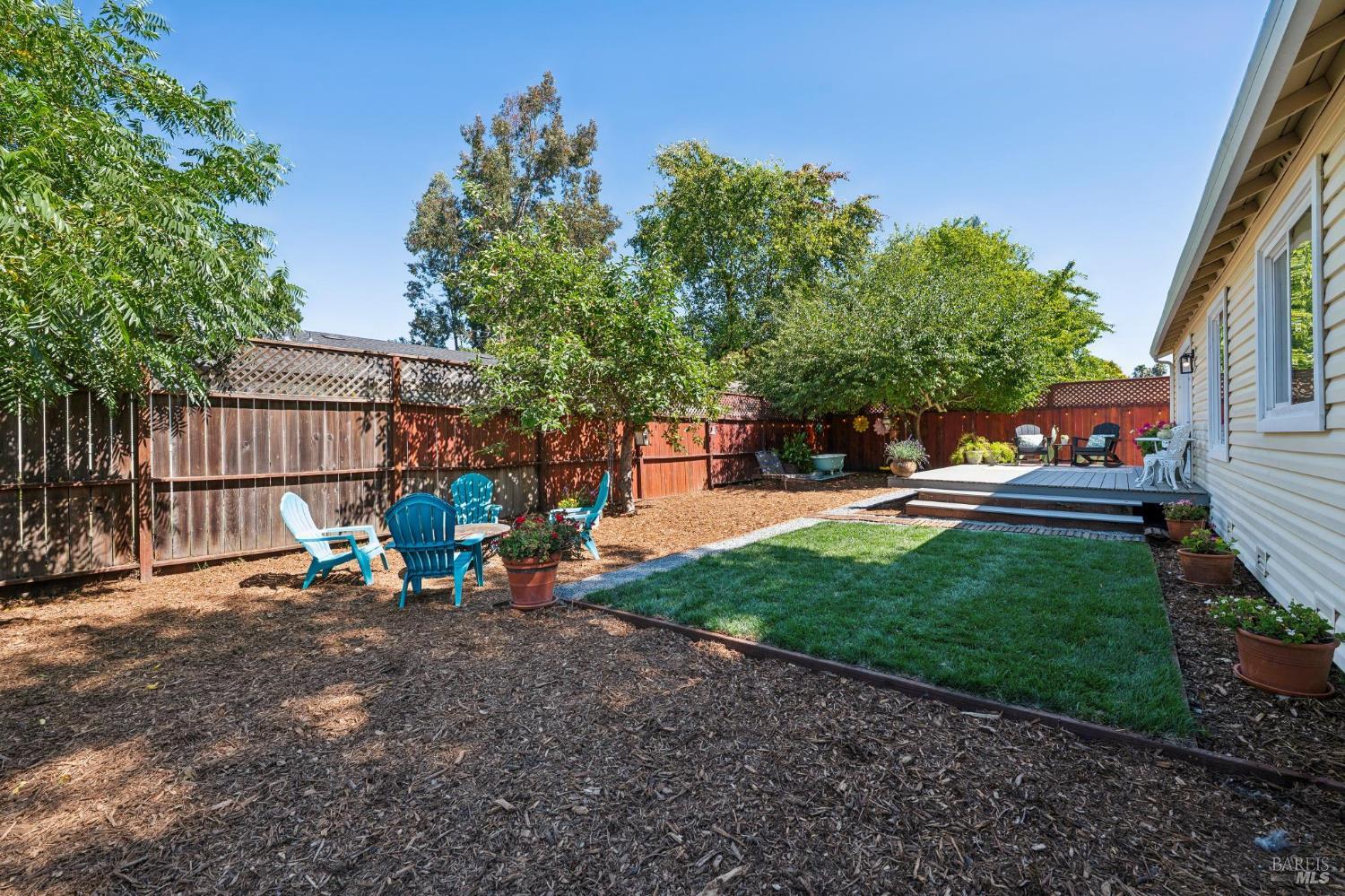 985 Emily Avenue Rohnert Park CA 94928