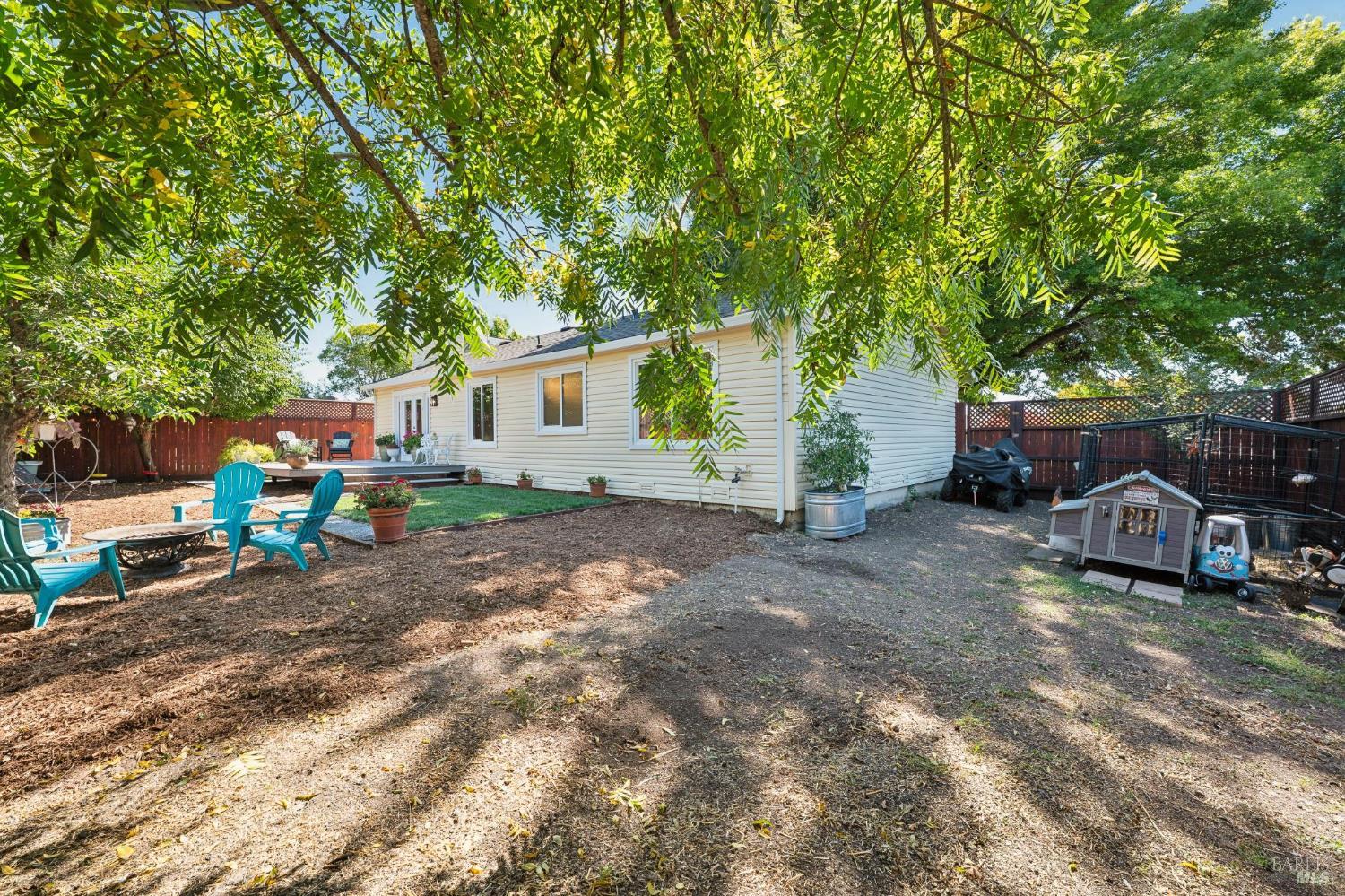 985 Emily Avenue Rohnert Park CA 94928