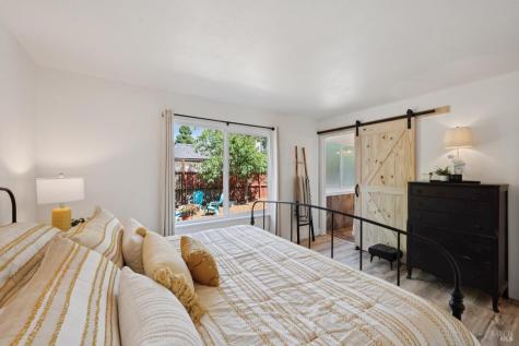 985 Emily Avenue Rohnert Park CA 94928