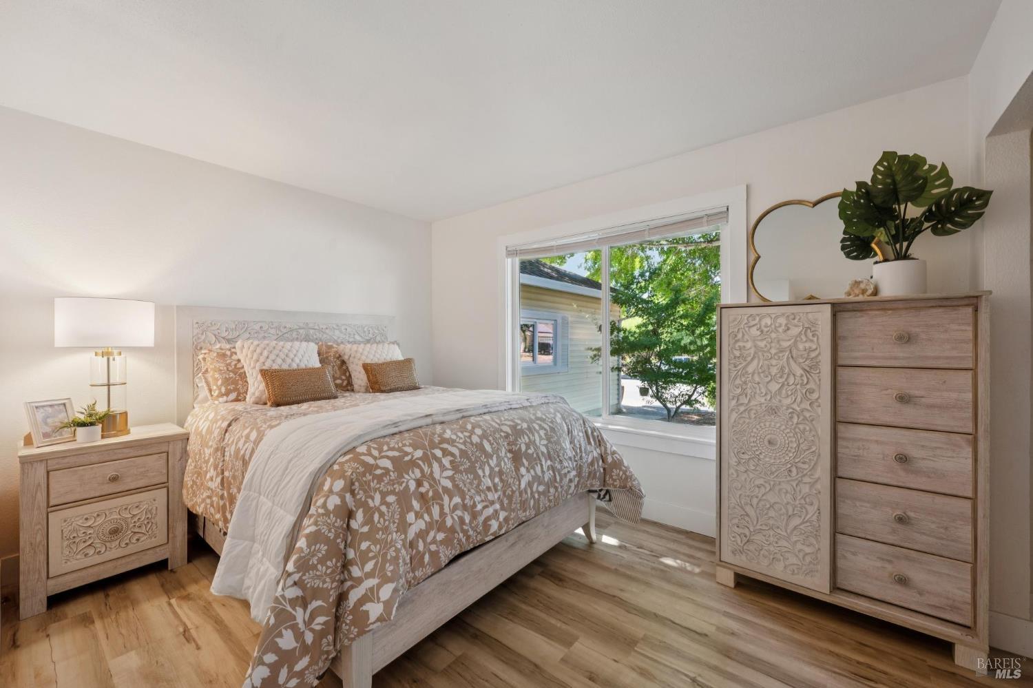 985 Emily Avenue Rohnert Park CA 94928