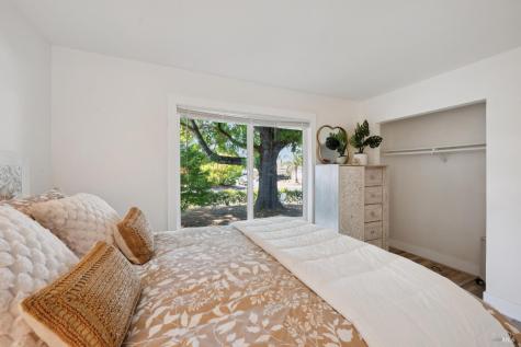 985 Emily Avenue Rohnert Park CA 94928