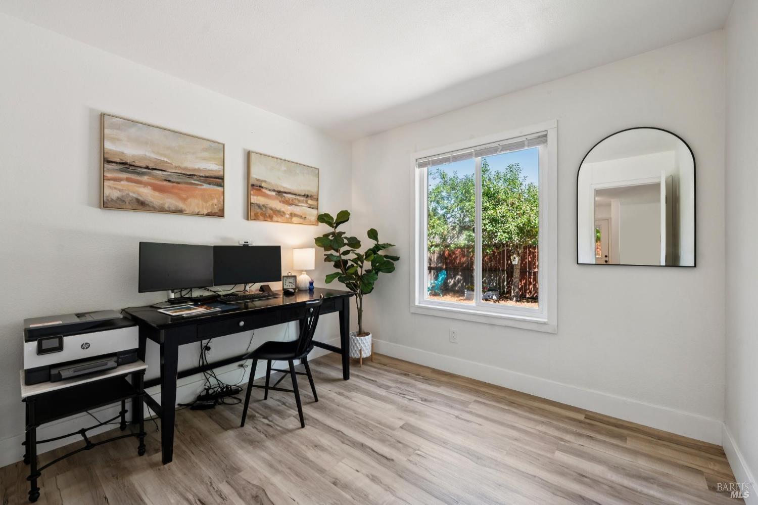 985 Emily Avenue Rohnert Park CA 94928