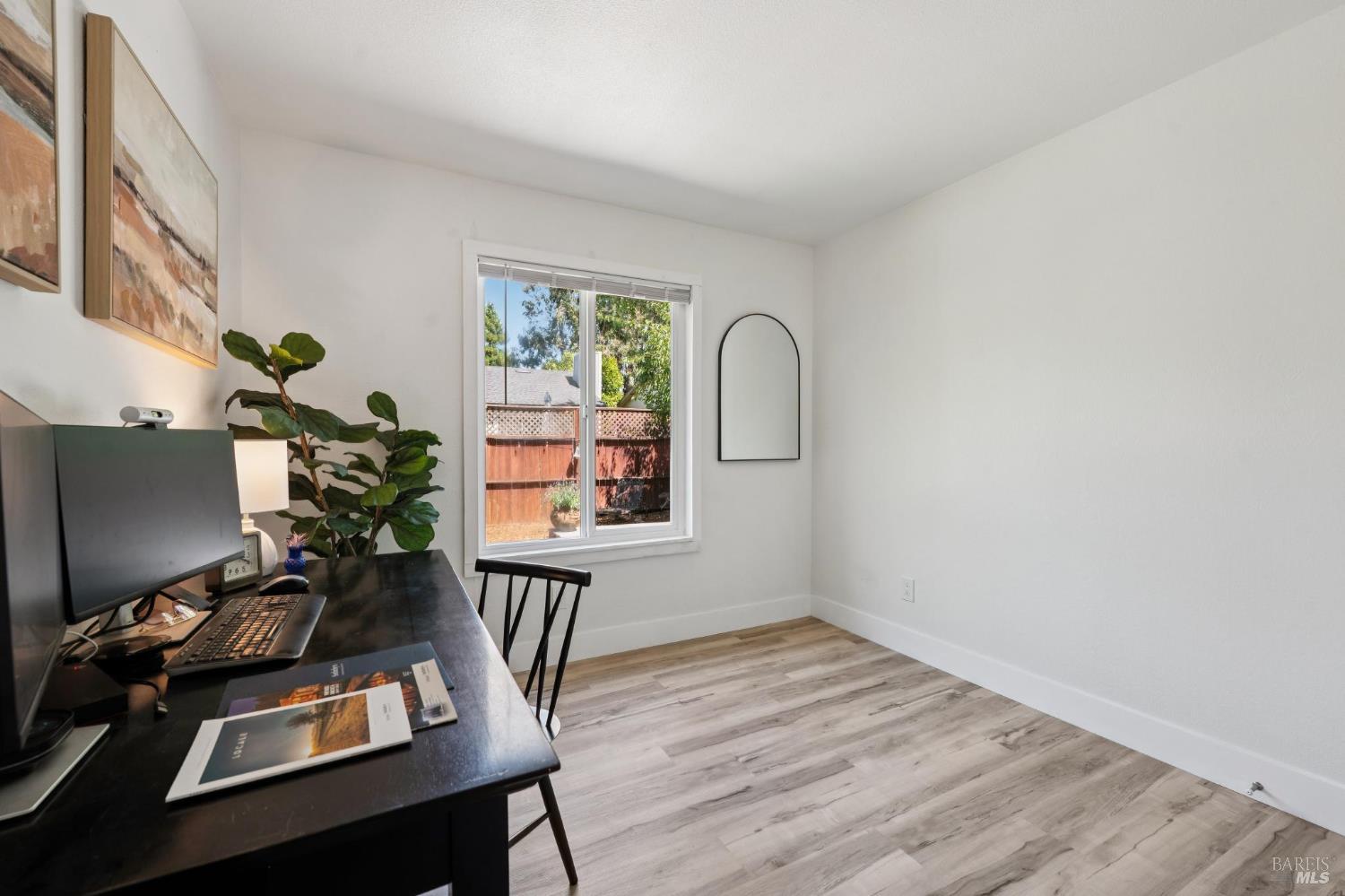 985 Emily Avenue Rohnert Park CA 94928