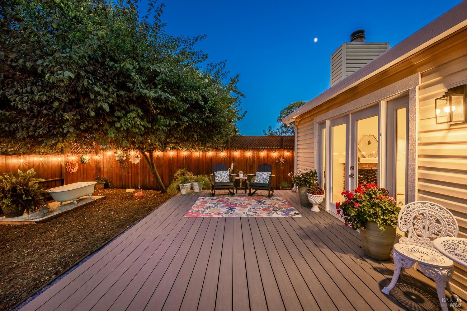 985 Emily Avenue Rohnert Park CA 94928