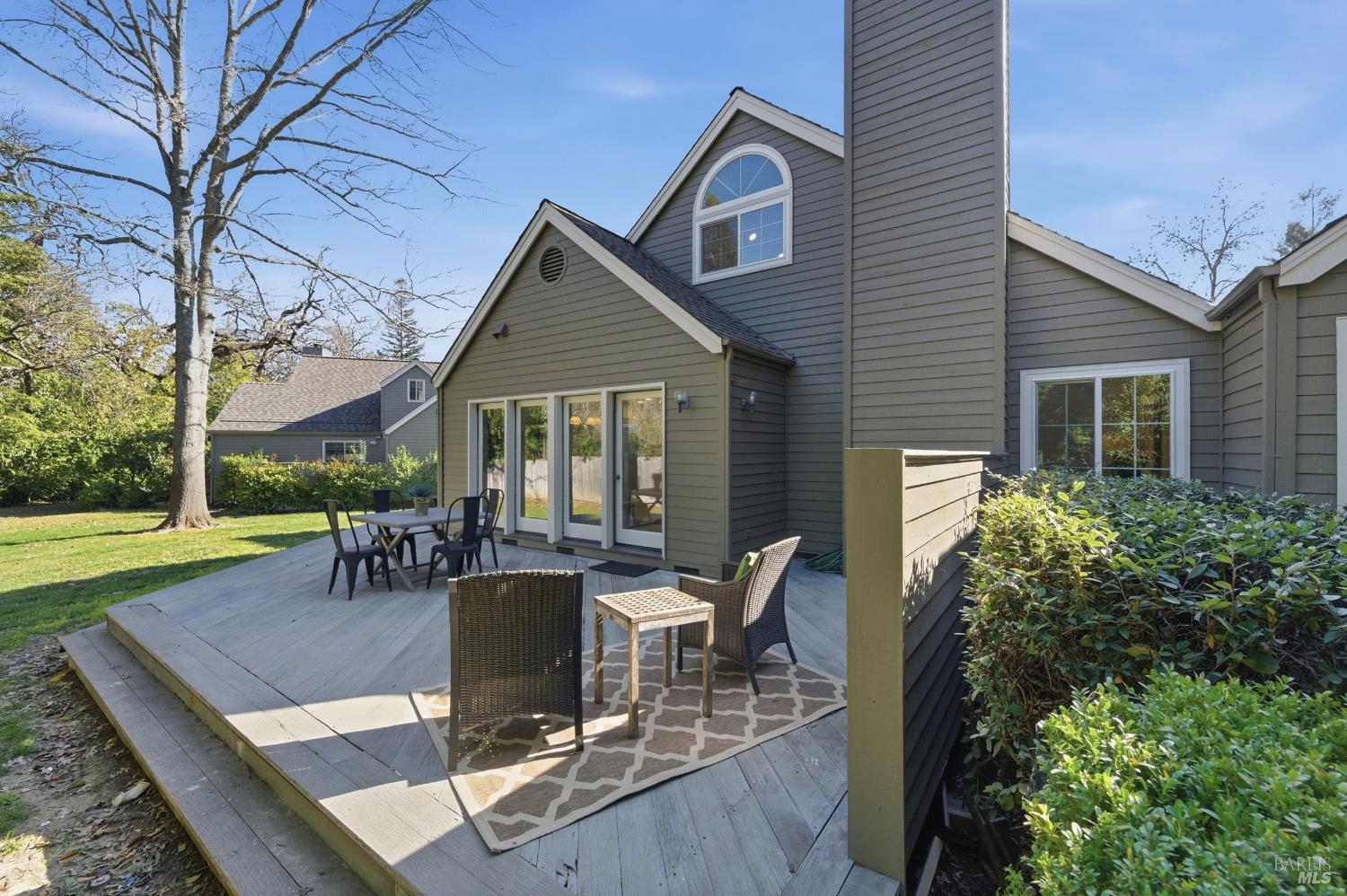 1530 Voorhees Circle St. Helena CA 94574