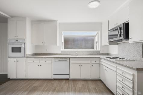 131 Golden Hind Passage Corte Madera CA 94925