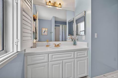 318 Miramonte Place Santa Rosa CA 95409