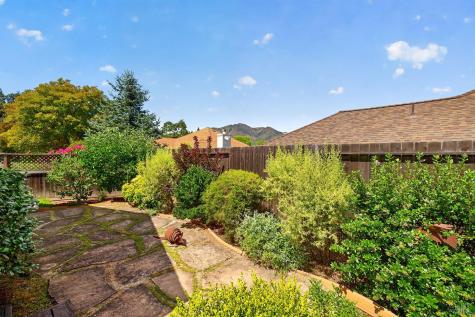 318 Miramonte Place Santa Rosa CA 95409