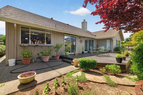318 Miramonte Place Santa Rosa CA 95409