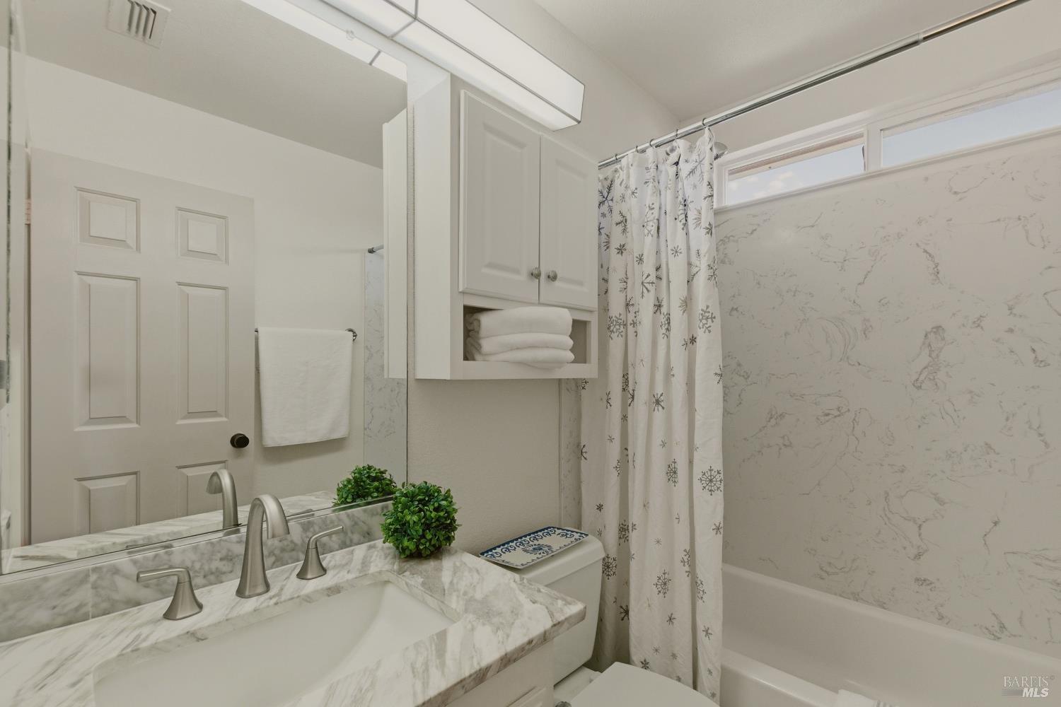 517 Edenderry Drive Vacaville CA 95688