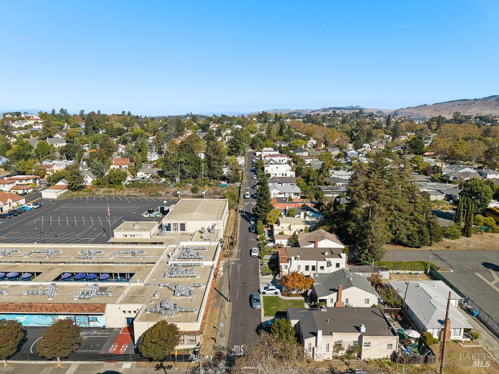 1042 Calaveras Way Vallejo CA 94590
