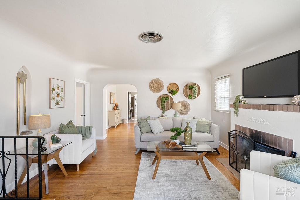 1042 Calaveras Way Vallejo CA 94590