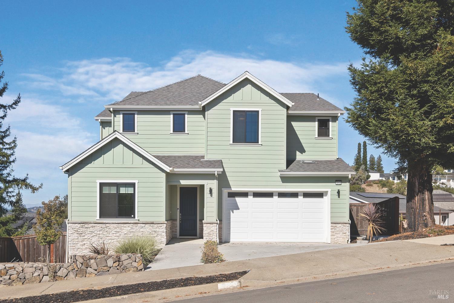 1919 Lyon Court Santa Rosa CA 95403