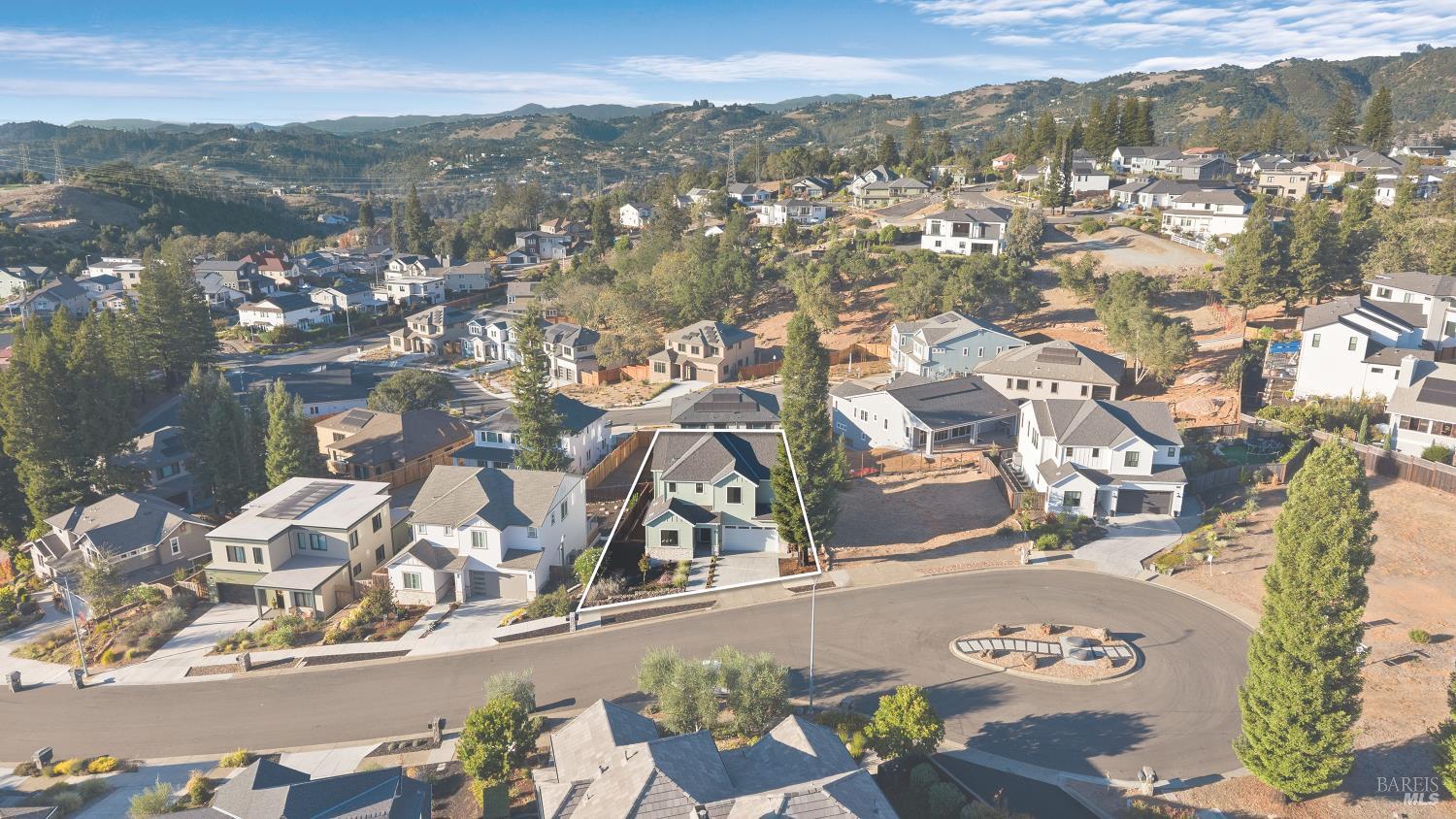 1919 Lyon Court Santa Rosa CA 95403