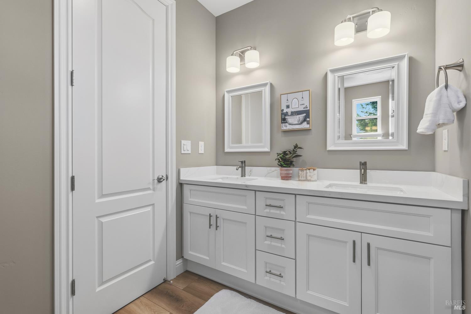 1919 Lyon Court Santa Rosa CA 95403