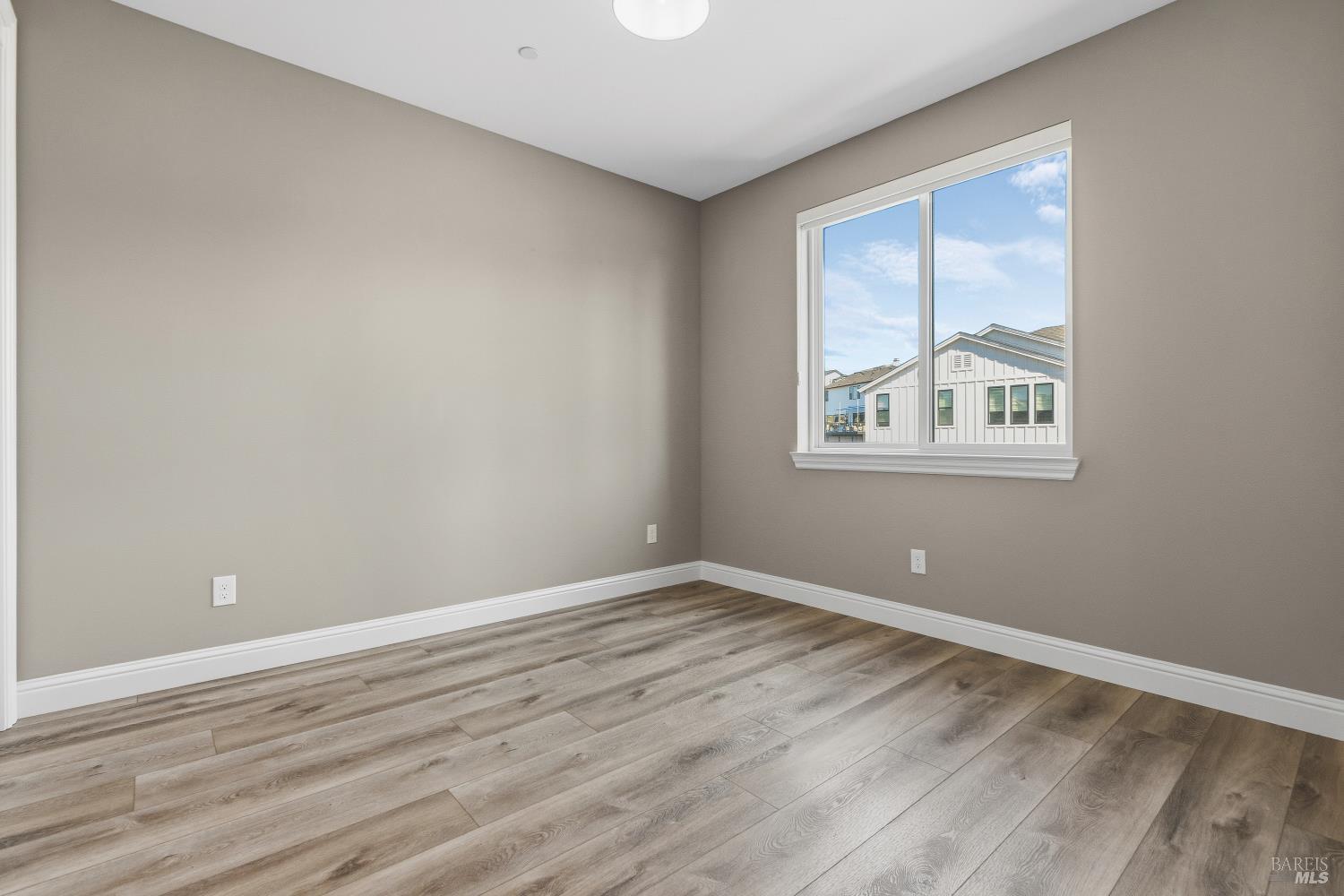 1919 Lyon Court Santa Rosa CA 95403