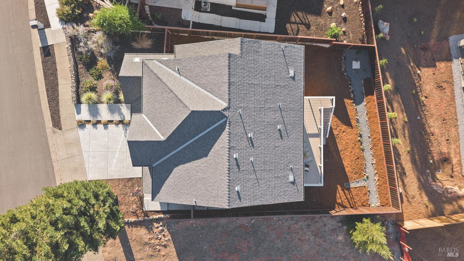 1919 Lyon Court Santa Rosa CA 95403