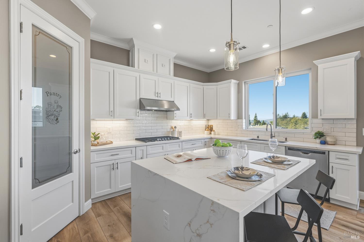 1919 Lyon Court Santa Rosa CA 95403