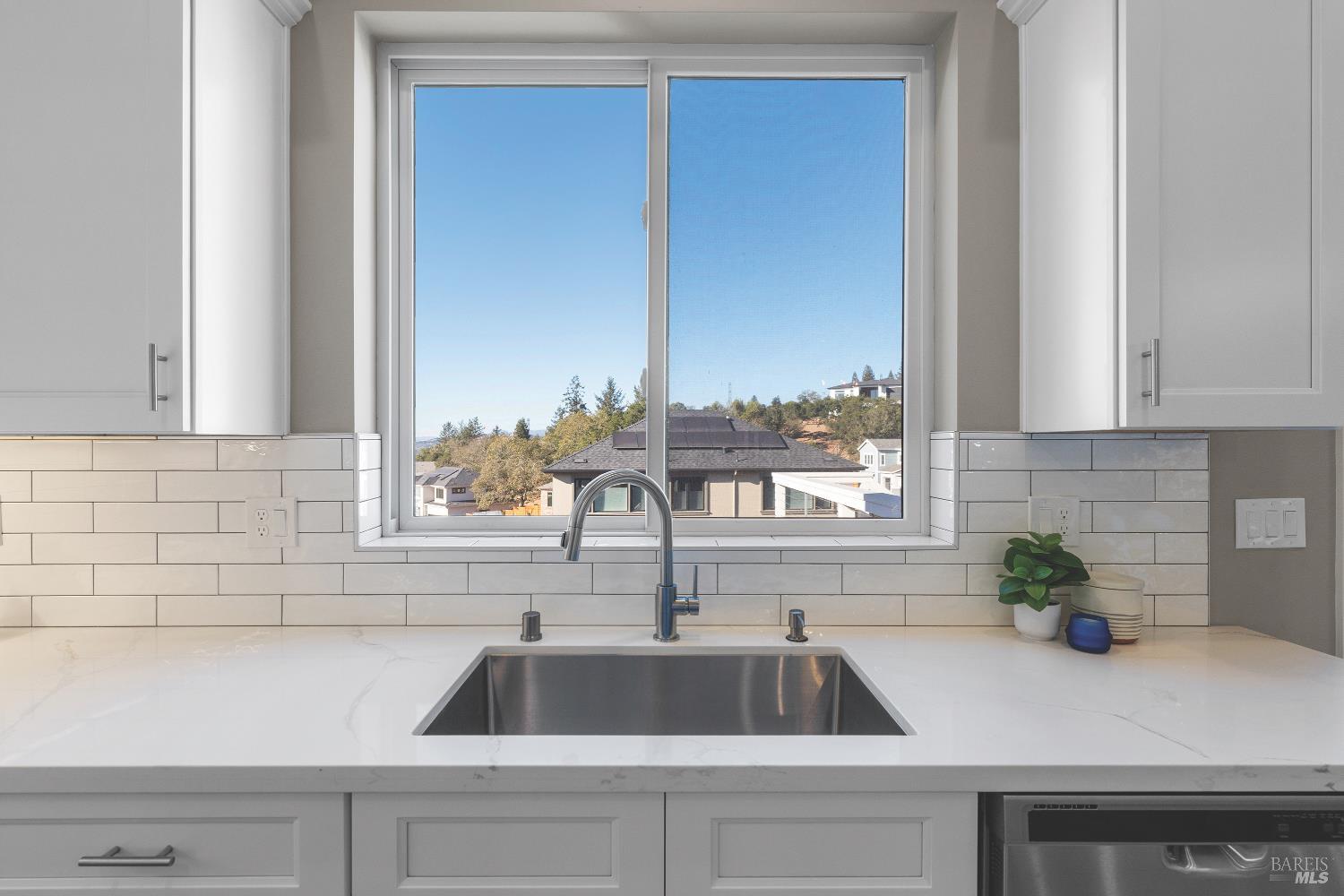 1919 Lyon Court Santa Rosa CA 95403