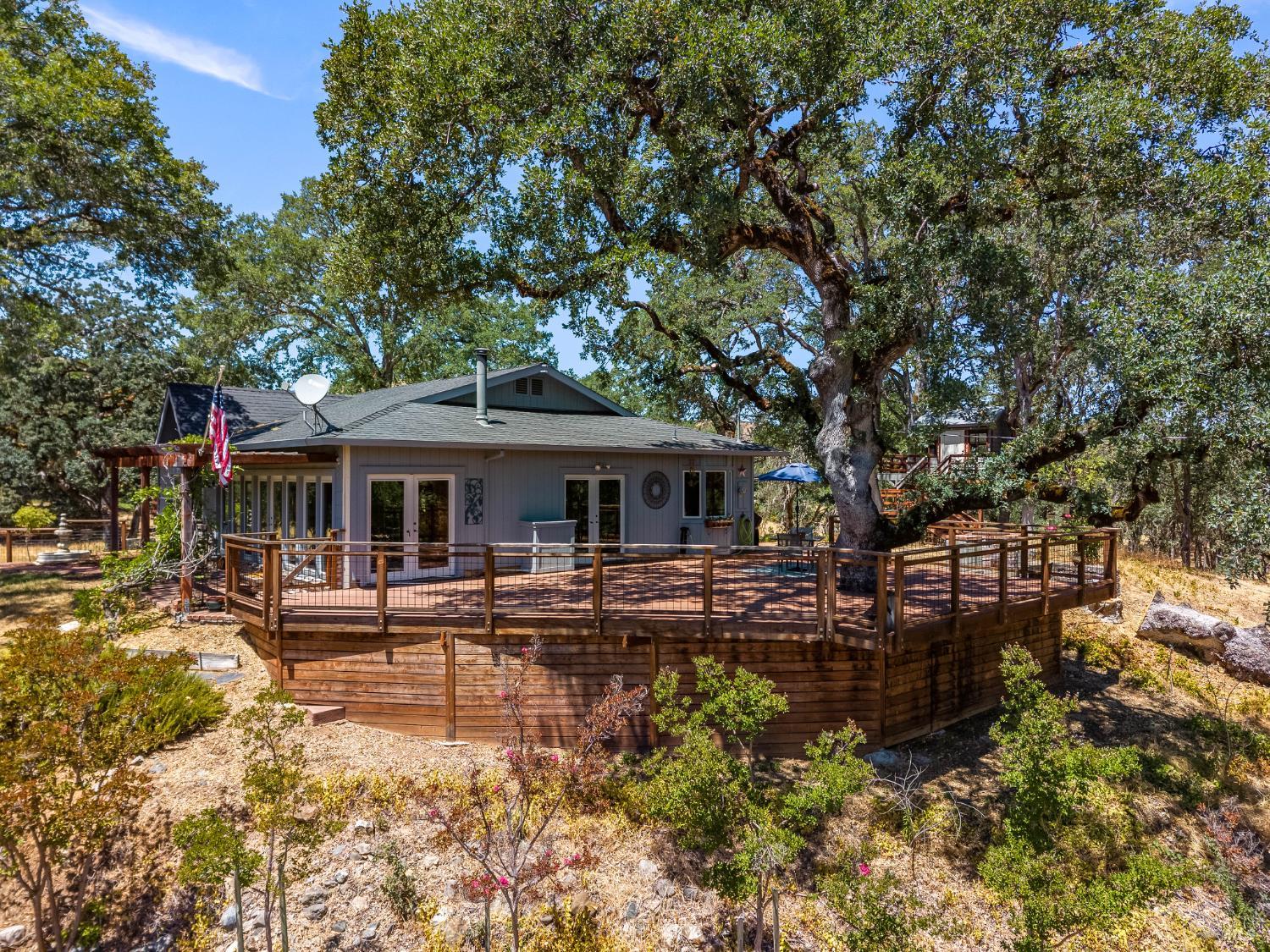 608 Dixon Drive Lakeport CA 95453