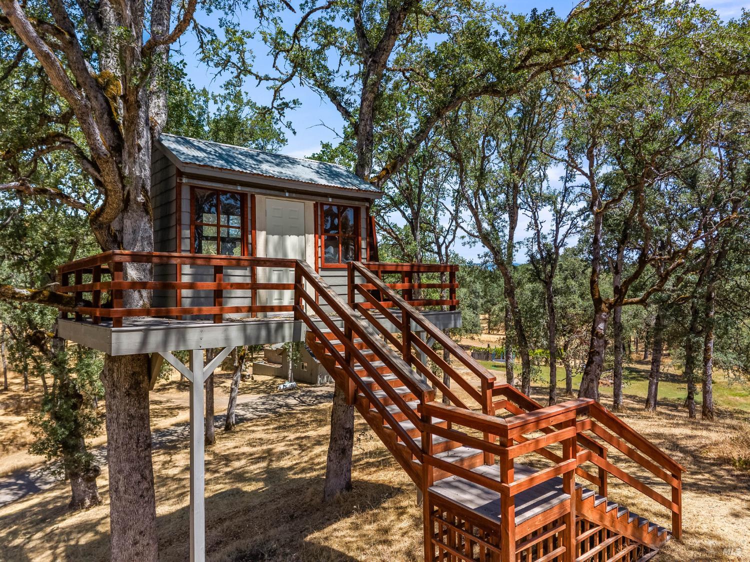 608 Dixon Drive Lakeport CA 95453