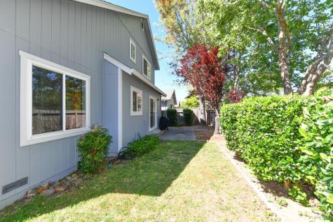 1106 Noyo Place Santa Rosa CA 95401