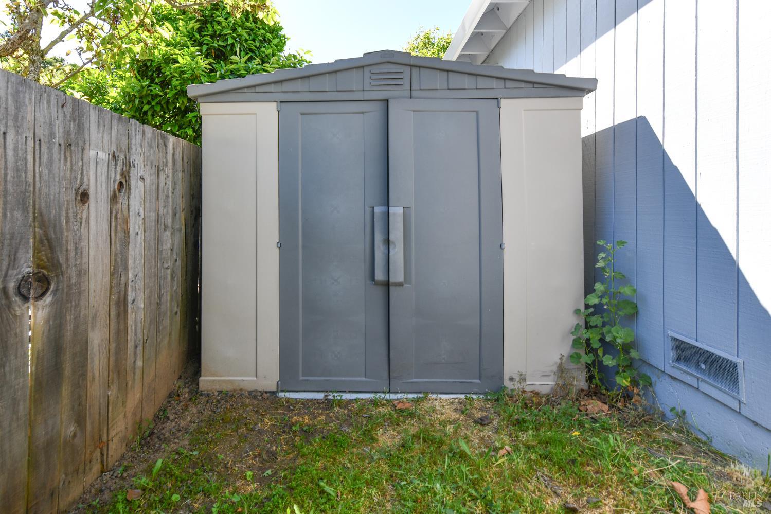 1106 Noyo Place Santa Rosa CA 95401