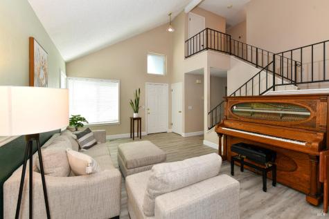 1106 Noyo Place Santa Rosa CA 95401