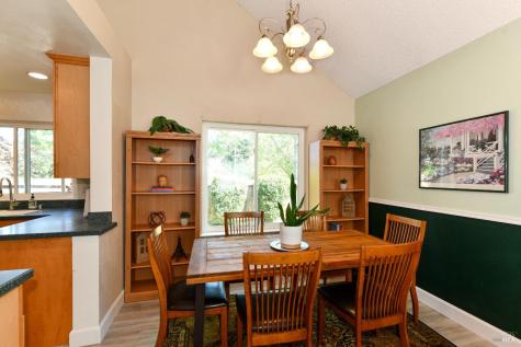 1106 Noyo Place Santa Rosa CA 95401
