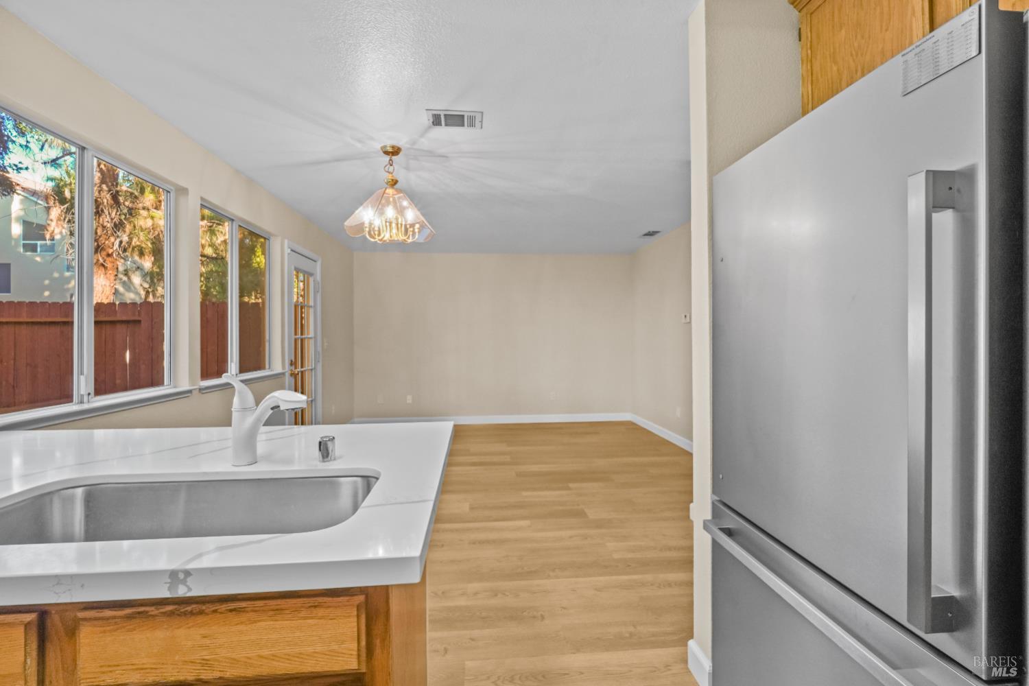 829 Vassar Drive Vacaville CA 95687