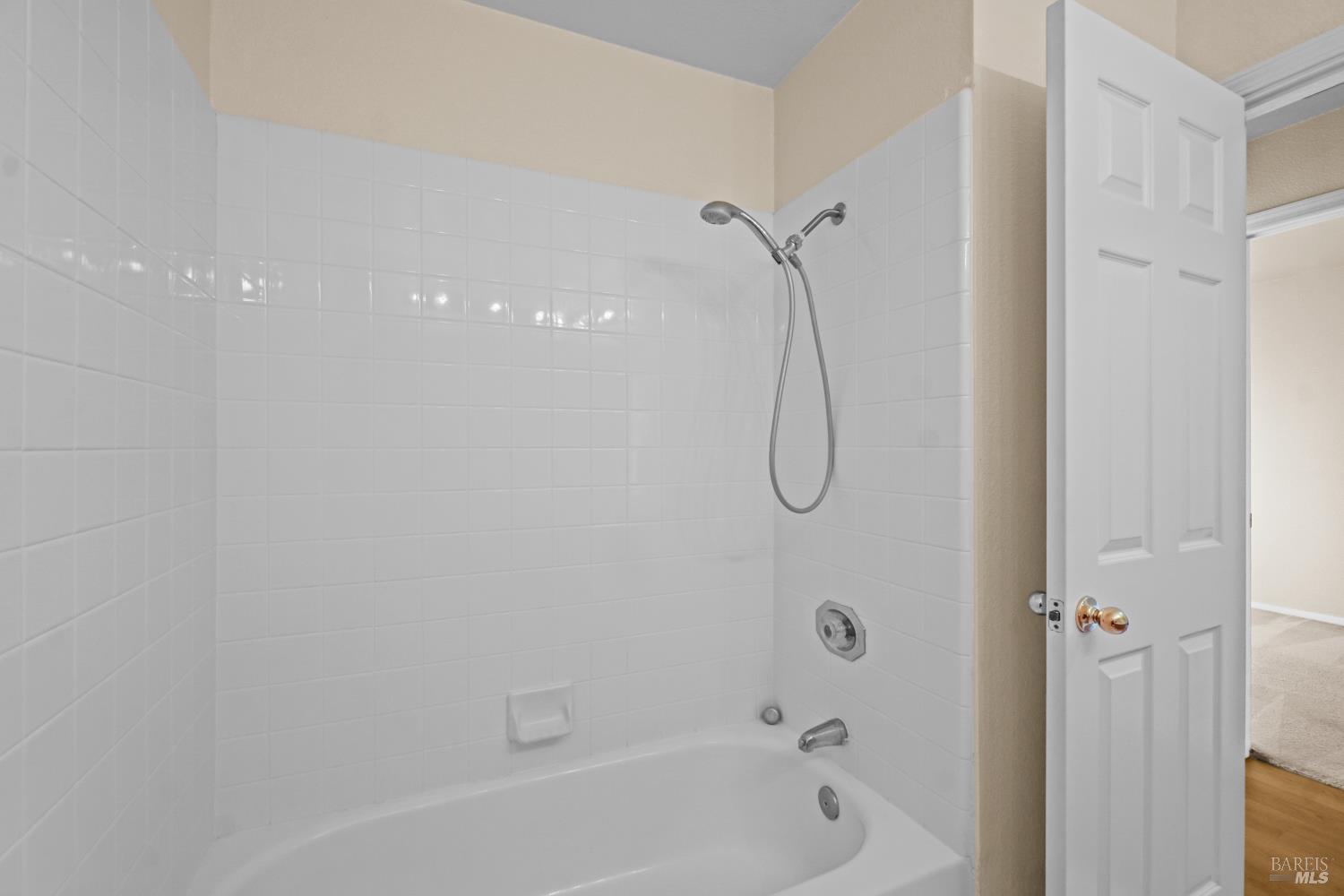 829 Vassar Drive Vacaville CA 95687