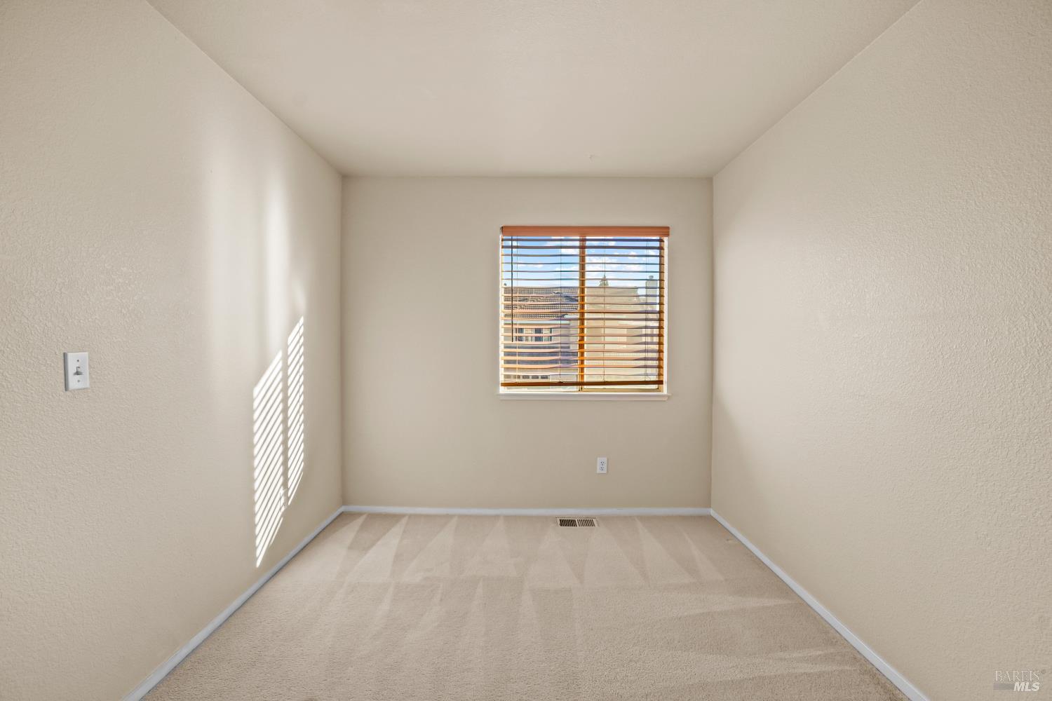 829 Vassar Drive Vacaville CA 95687
