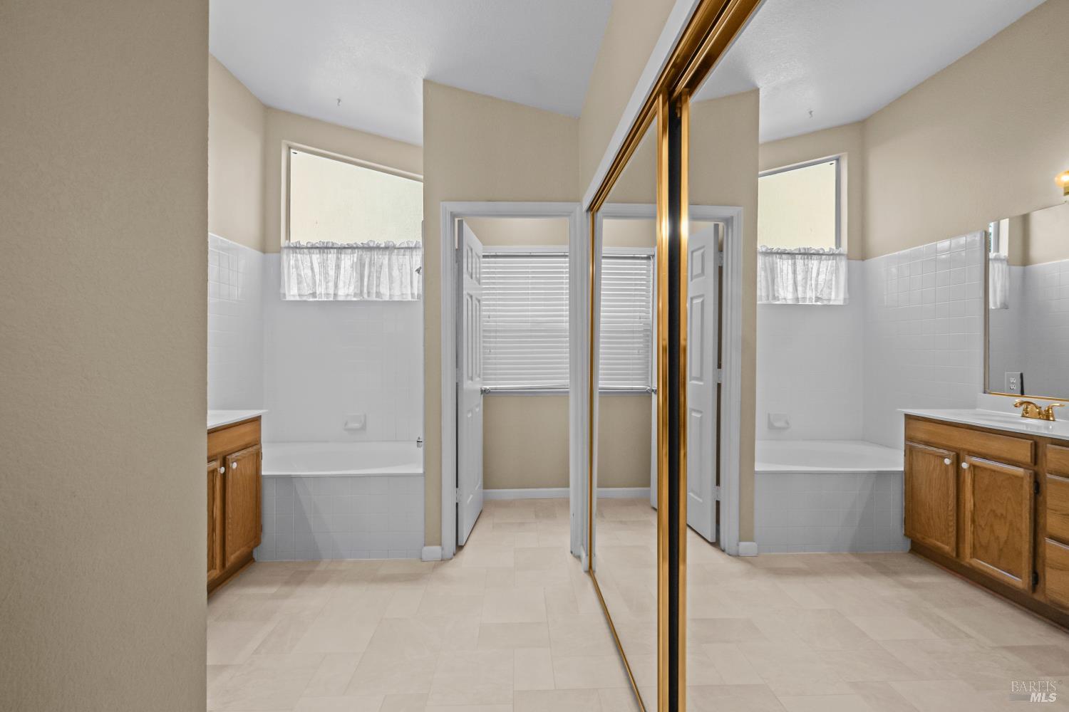 829 Vassar Drive Vacaville CA 95687