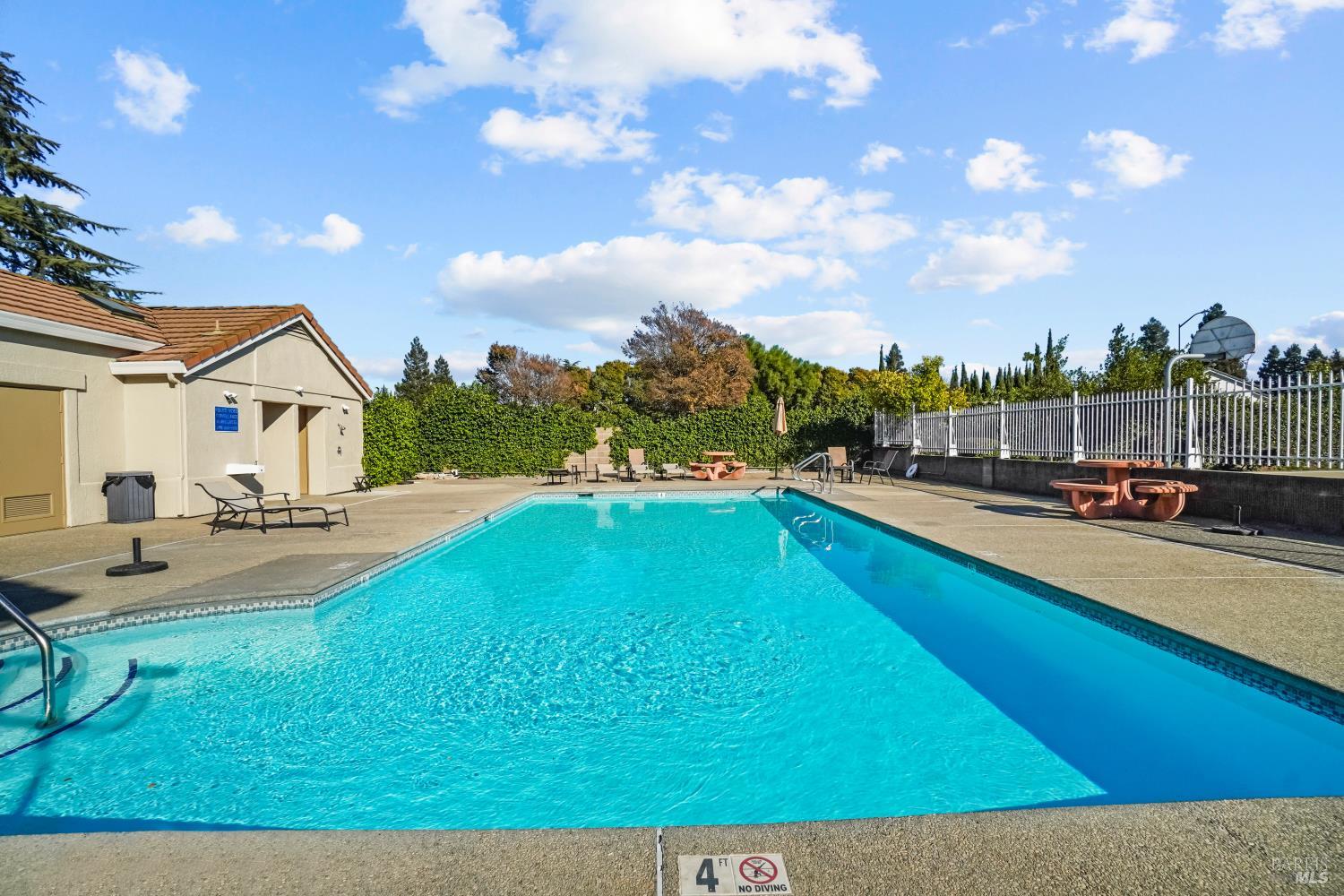 829 Vassar Drive Vacaville CA 95687