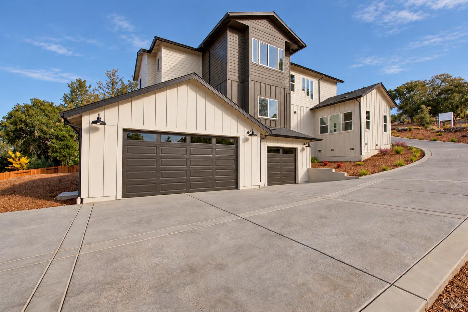 3695 Wyndemere Circle Santa Rosa CA 95403