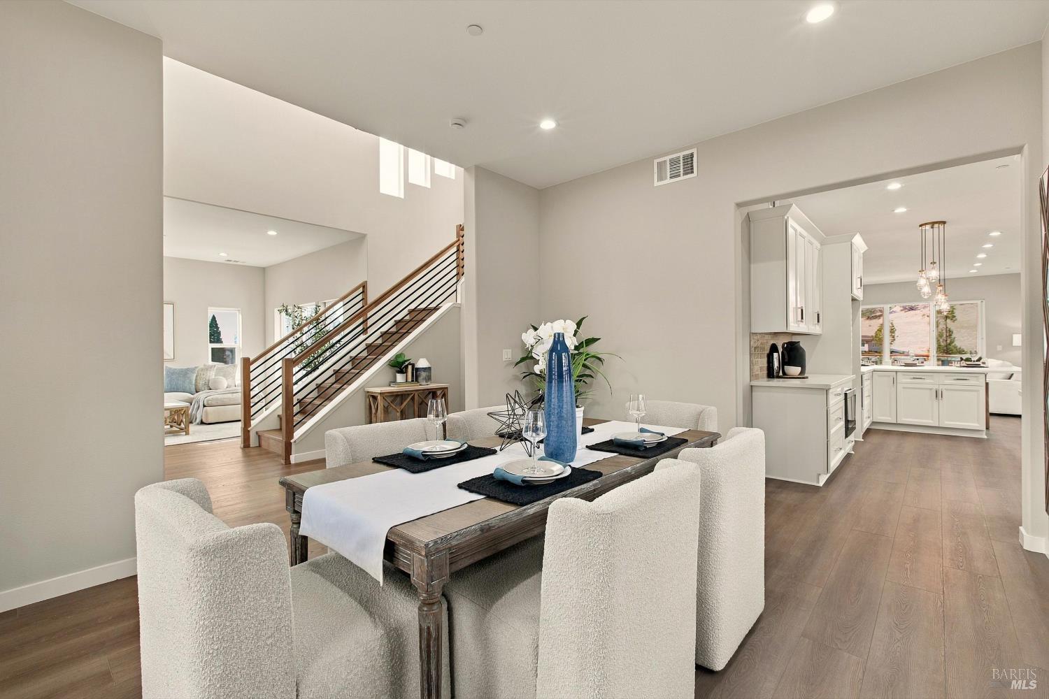 3695 Wyndemere Circle Santa Rosa CA 95403