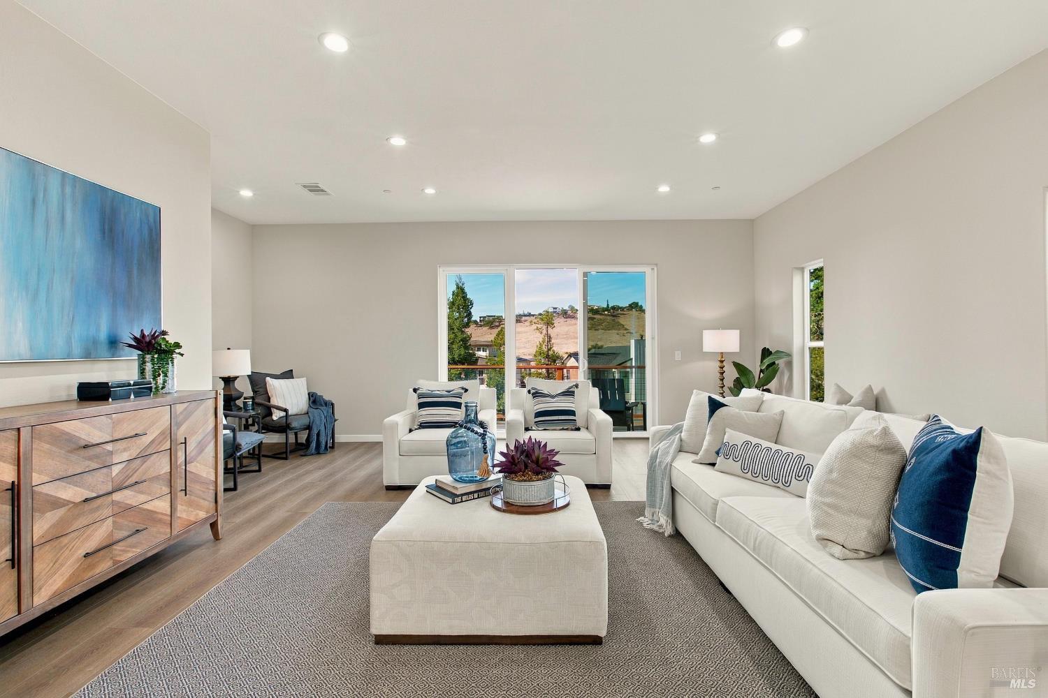 3695 Wyndemere Circle Santa Rosa CA 95403