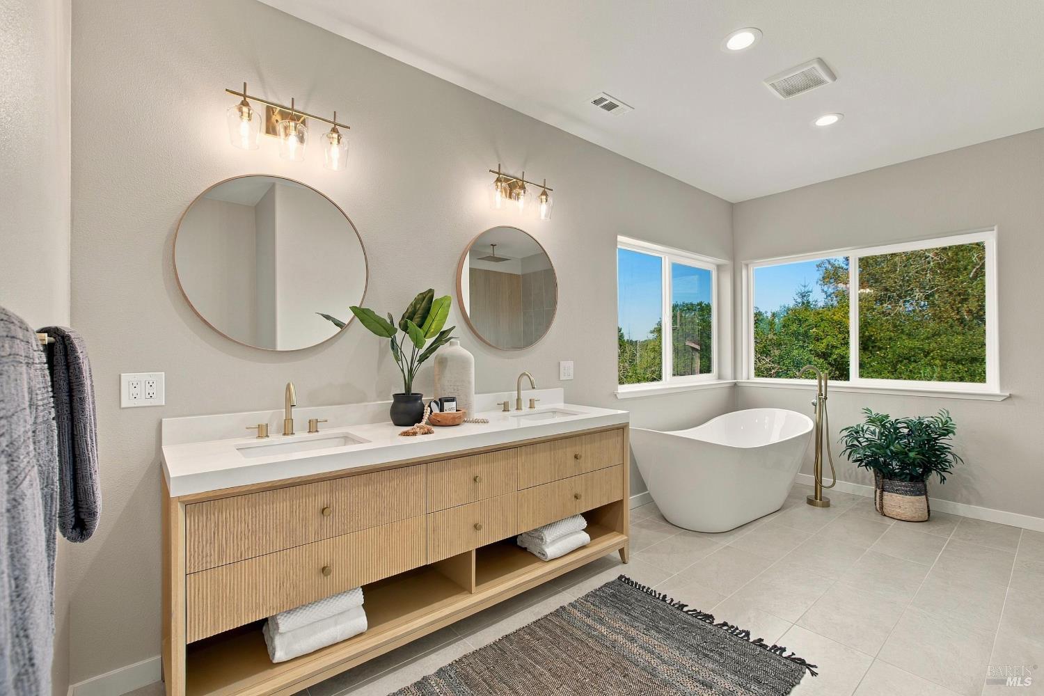 3695 Wyndemere Circle Santa Rosa CA 95403