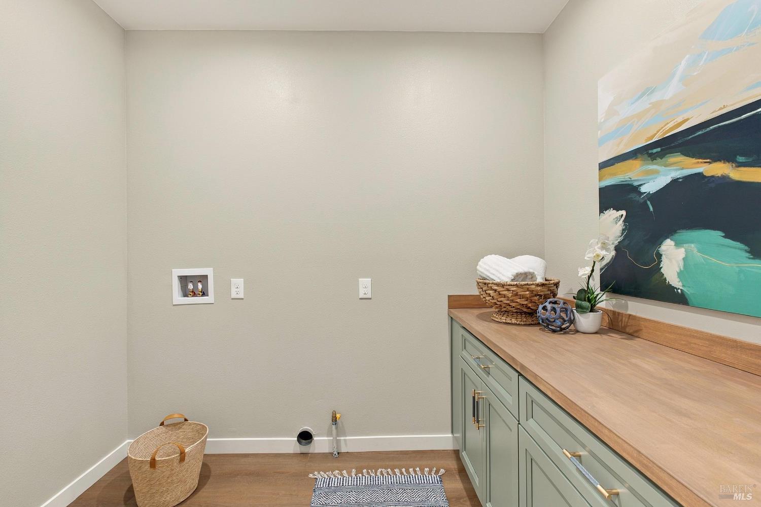 3695 Wyndemere Circle Santa Rosa CA 95403