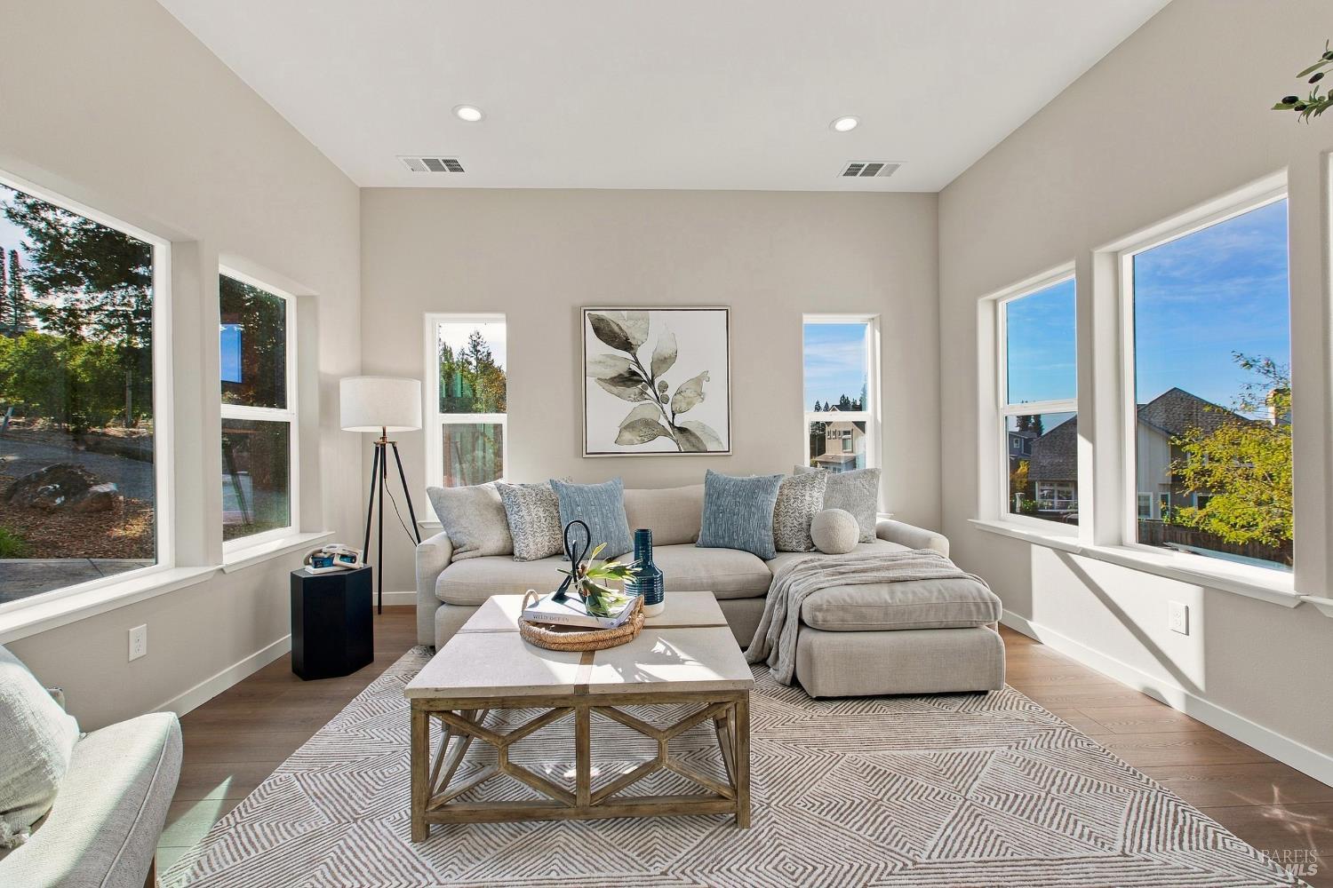 3695 Wyndemere Circle Santa Rosa CA 95403