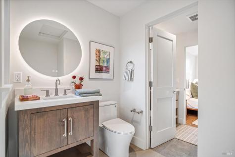532 Grove Street Healdsburg CA 95448